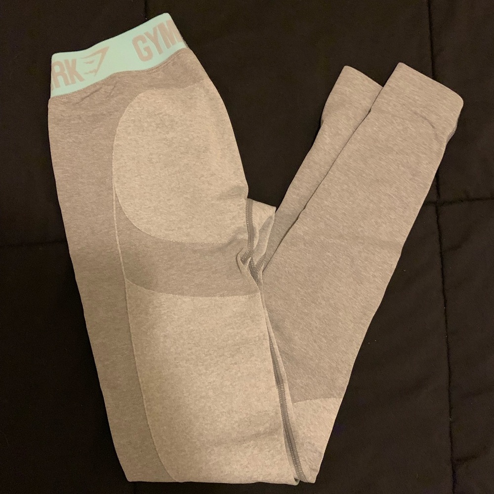 Gym shark legging blue/ gray size small